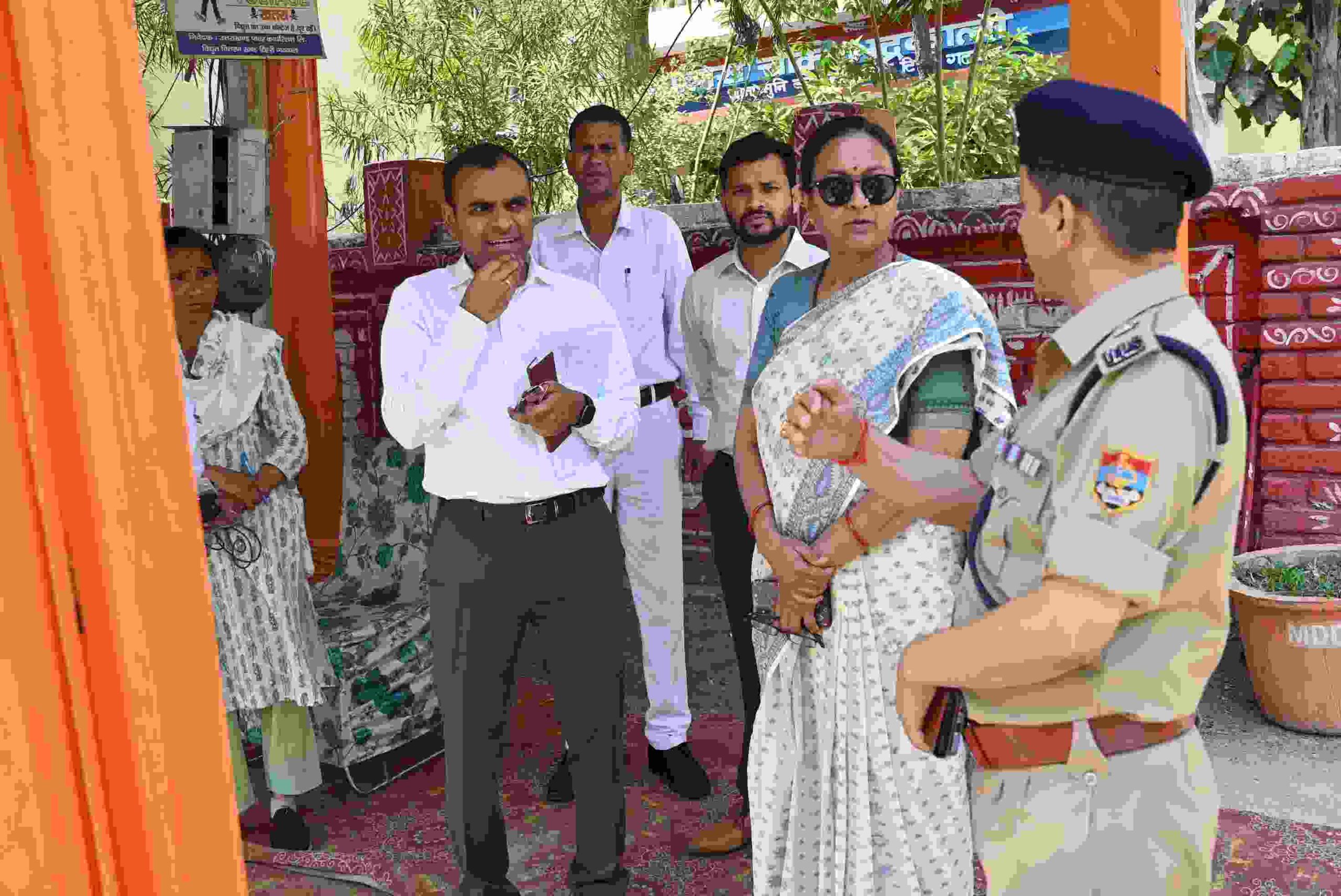 Rafting  मुख्य सचिव ने राफ्टिंग व्यवस्थाओं का किया निरीक्षण, ऑनलाइन रजिस्ट्रेशन सिस्टम पर बल देने की बात कही