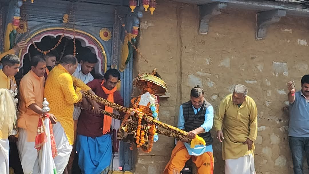 Rudranath: भगवान रुद्रनाथ की चल विग्रह डोली गोपीनाथ मंदिर से रवाना, 18 मई को ब्रह्ममुहुर्त में ग्रीष्मकाल के लिए खुलेंगे कपाट