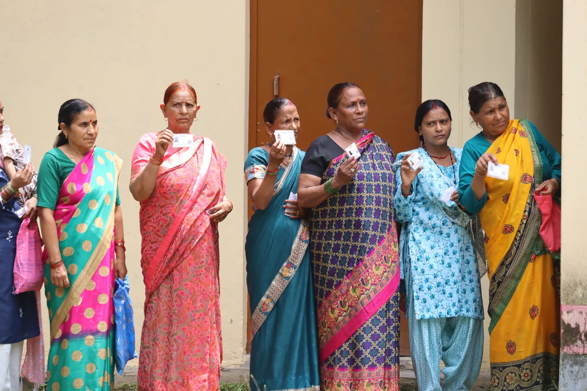 Panchayat elections 2025: उत्तराखण्ड में अब तक 55% मतदान, शांतिपूर्ण ढंग से जारी है वोटिंग