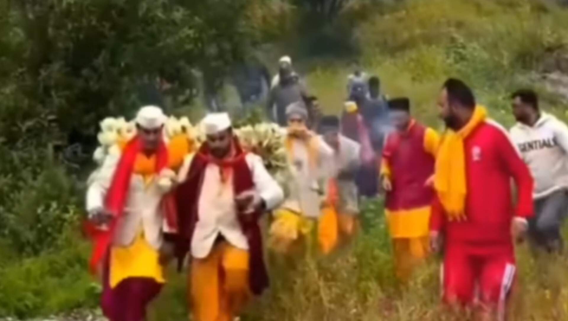 बामणी गांव में नंदा महोत्सव धूमधाम से सम्पन्न, ब्रह्मकमल अर्पित कर की गई विशेष पूजा