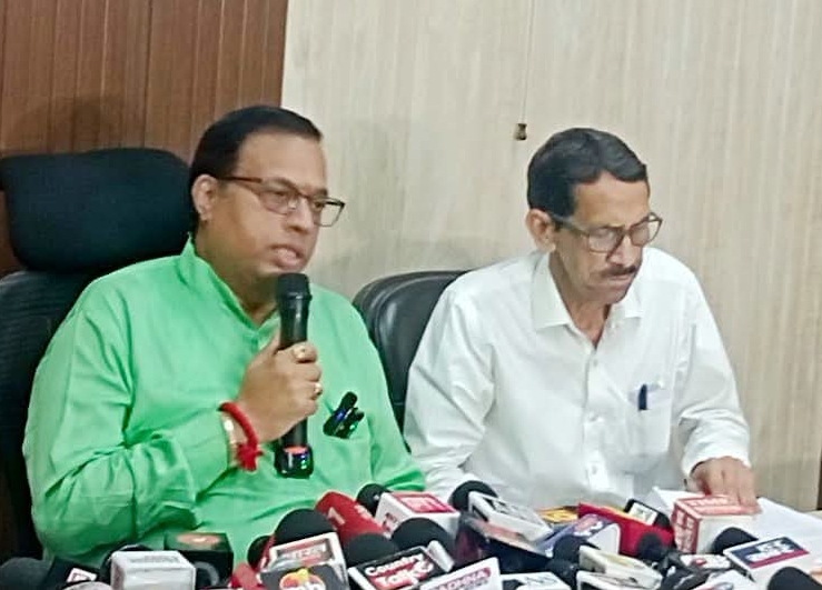 Uttarakhand: बदरीनाथ धाम चढ़ावा चोरी मामले पर भाजपा का कांग्रेस पर पलटवार, गणेश गोदियाल पर लगाए गंभीर आरोप
