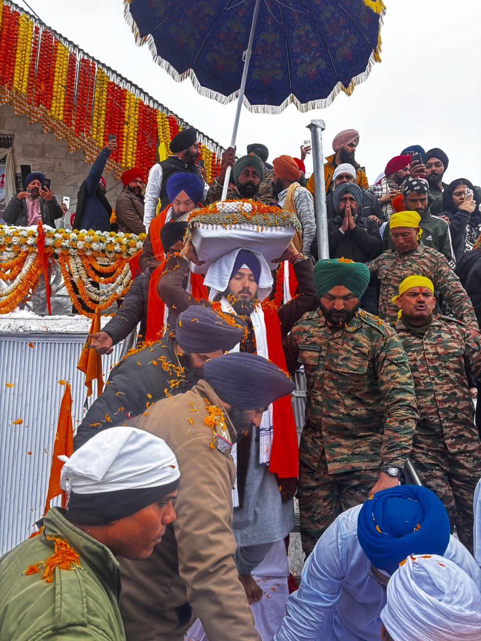 Uttarakhand: हेमकुंड साहिब के कपाट शीतकाल के लिए बंद, यात्रा का हुआ समापन